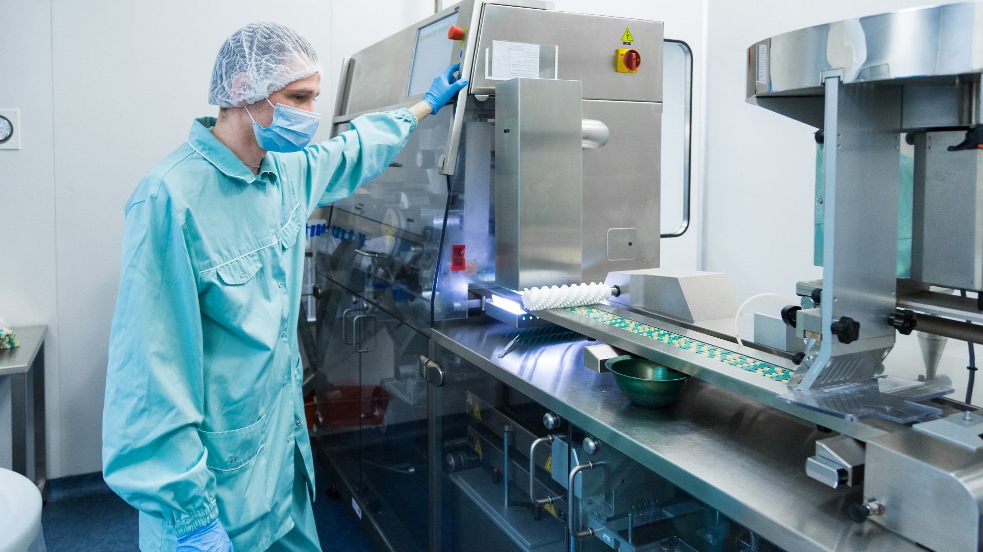 benefits of pharma contract manufacturing